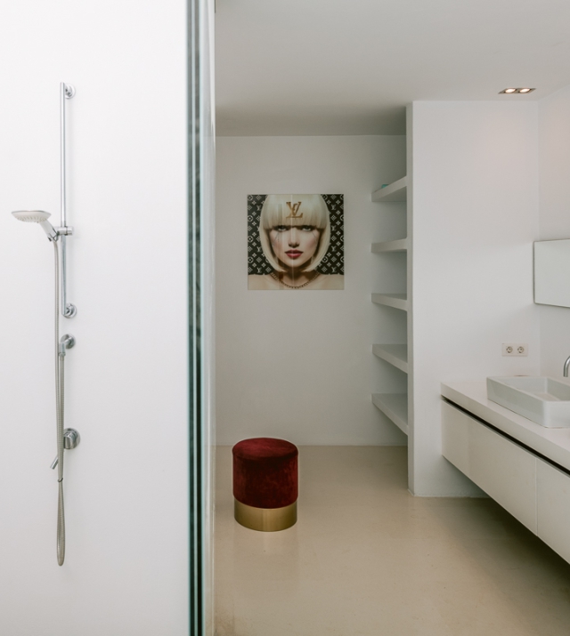 Resa estates Ibiza villa for sale modern dutch bathroom shower  .jpg